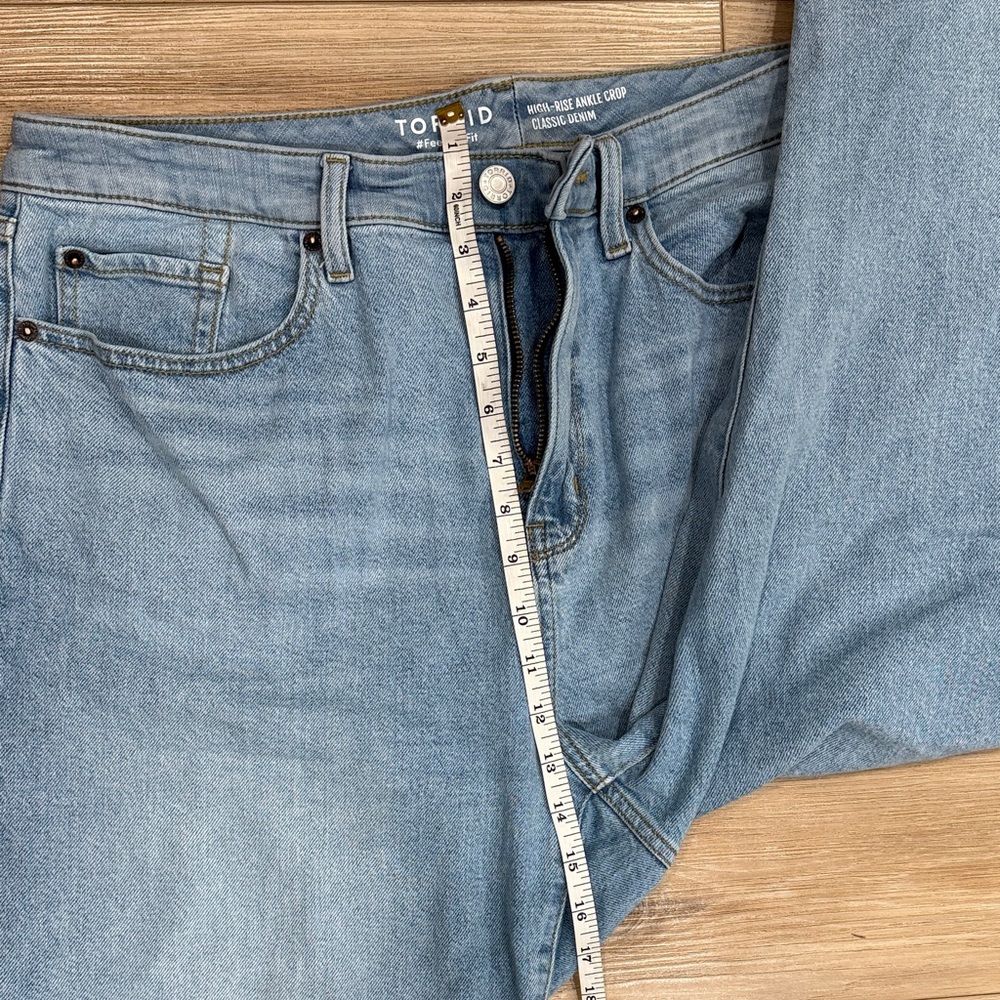 Torrid High-Rise Ankle Crop Classic Denim Jeans - Picture 6 of 8